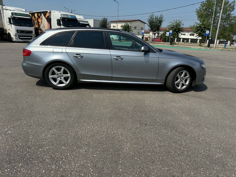 Audi a4 b8 170 cp quattro