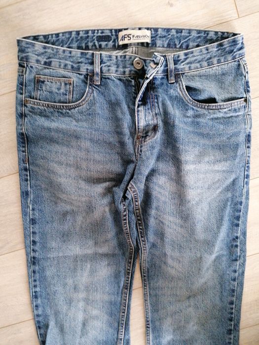 Blugi bărbați noi W34 L32