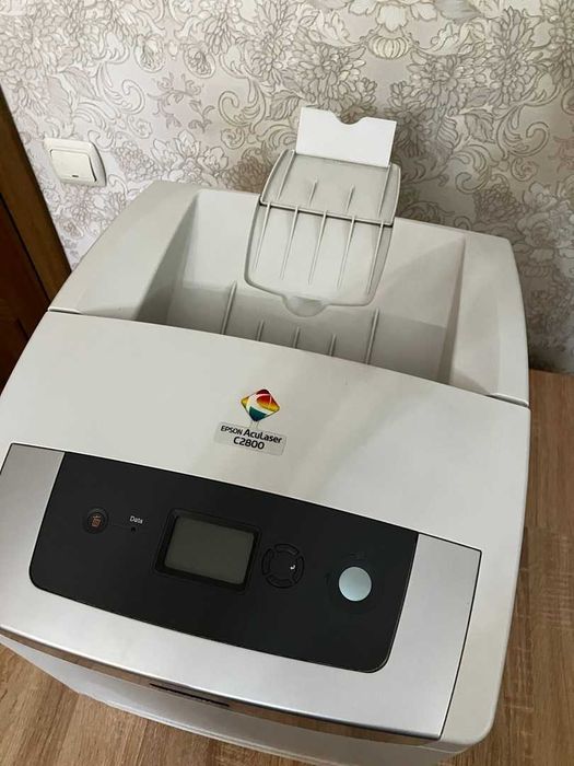 Лазерный цветной принтер Epson AcuLaser 2800N