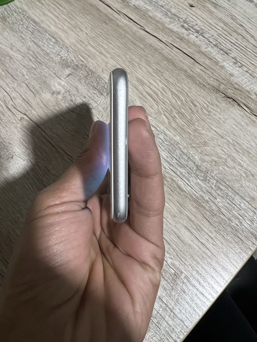 Iphone 6s 100% useleniy