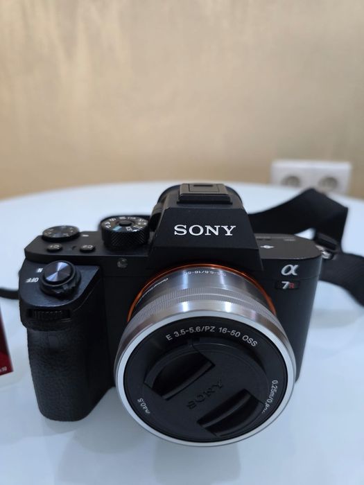 Sony Alpha 7R II + Obiectiv 16-50mm Amanet BKG