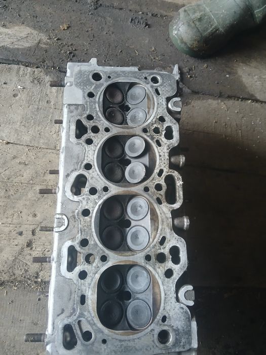 Продам головку митсубиши