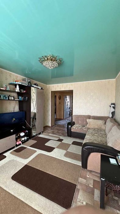 продам 3 х комнатную квартиру