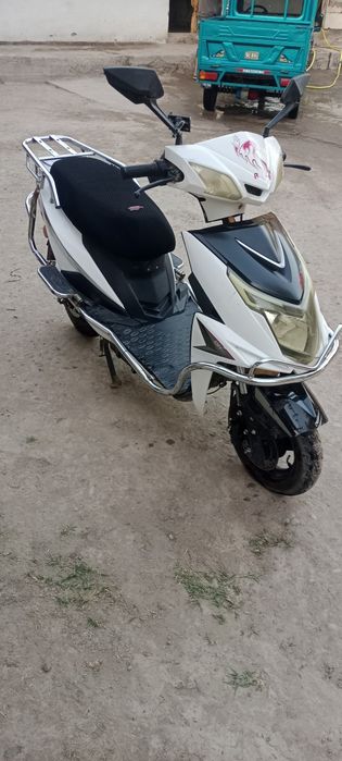 Skuter sotiladisrochna
