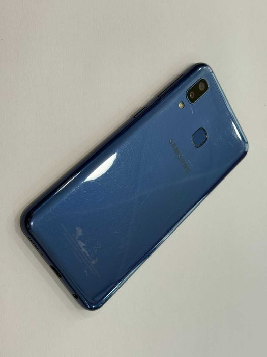 Samsung Galaxy A20e – 32GB / 3GB RAM