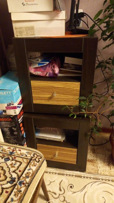 Продам шифонер с тумбочками