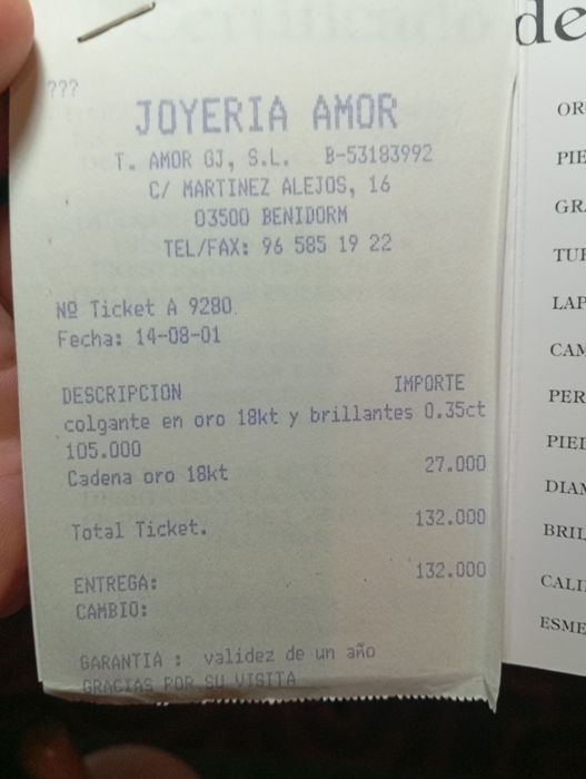 златен кръс с брилянти