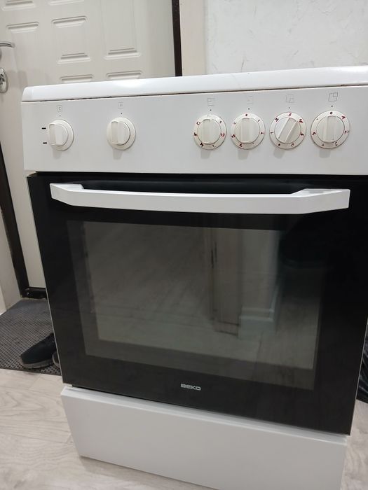 Продам эл плитку.хорошом сост.хорошый торг