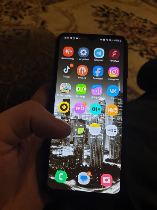 Обмен два телефона на один