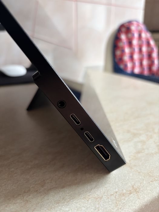 Monitor LED Verbatim PMT-17 LED 17.3" Touchscreen 60Hz 6ms HDMI USB