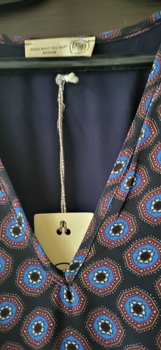 Рокля нова М размер