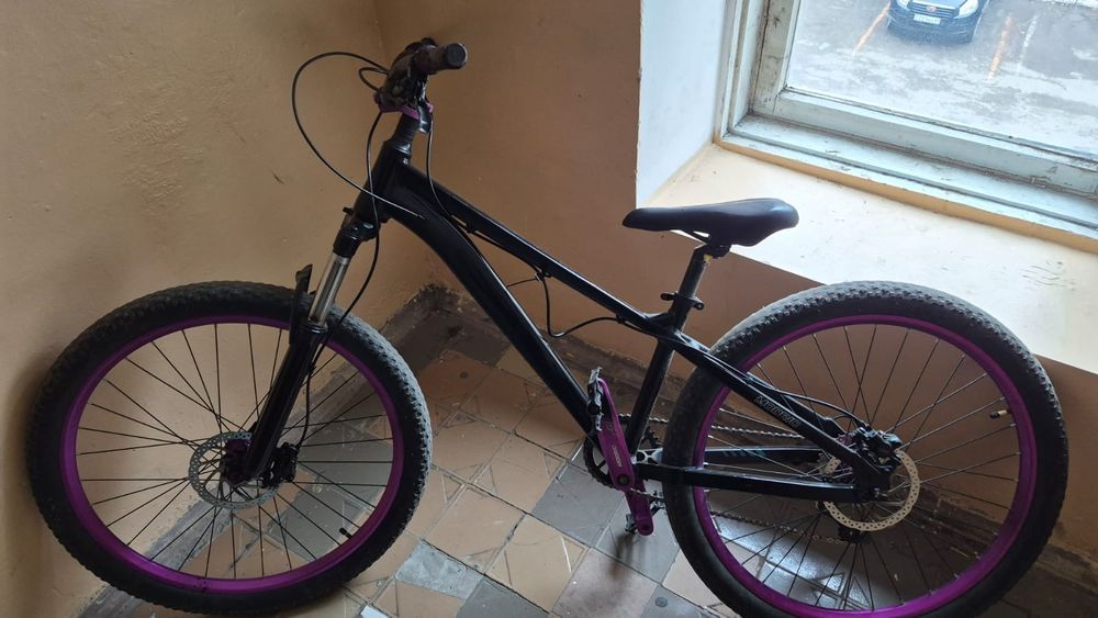 Продам велик modric