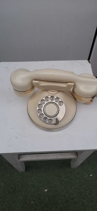 telefon  fix functional  130  lei