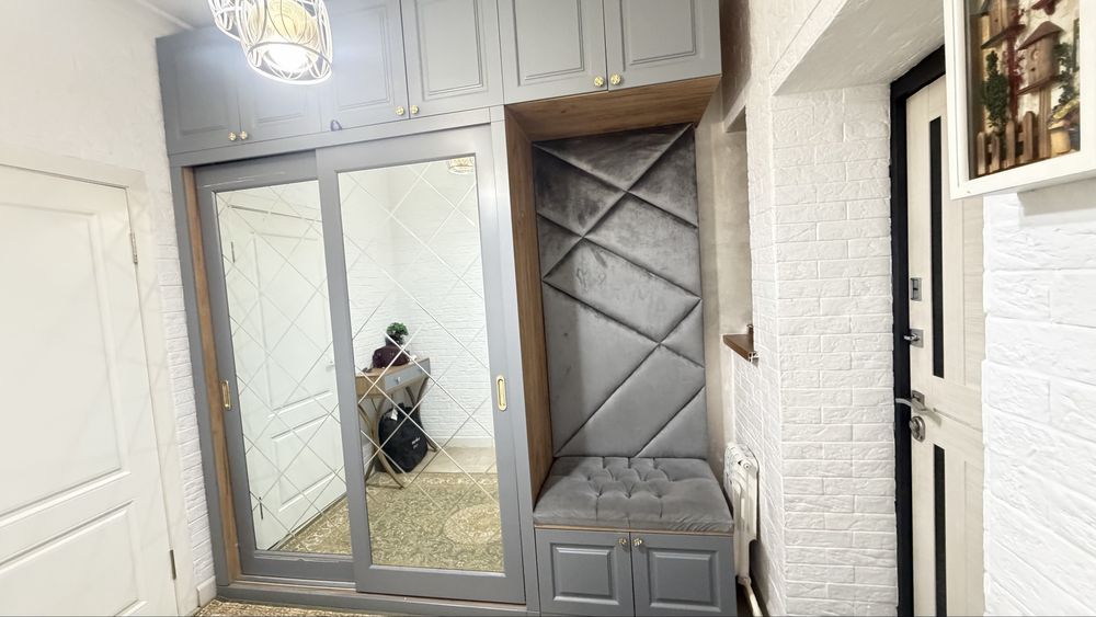 Породам мебель для прихожей