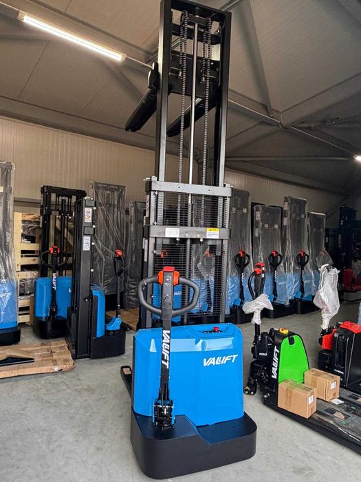 Transpaleta electrica Liza electrica cu catarg 1500kg VALLIFT