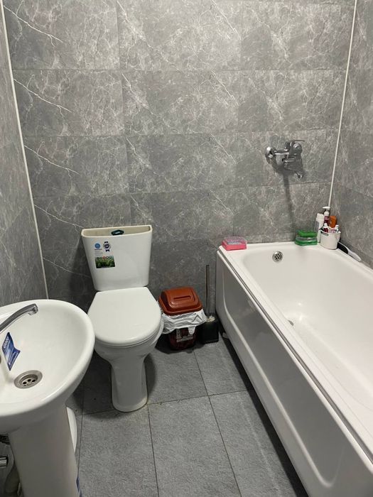 Bezmakler oilaga 200$