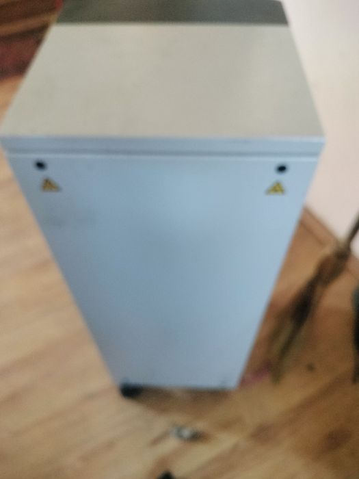 Sterilizator de aer VEIT AC10cu raze UV-C