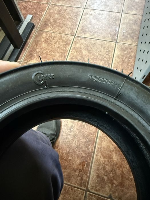 Външни гуми за тротинетка Tubeless 110/50/6.5