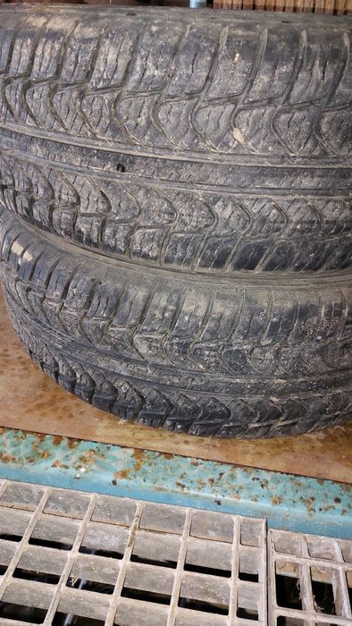 Продам летнюю резину