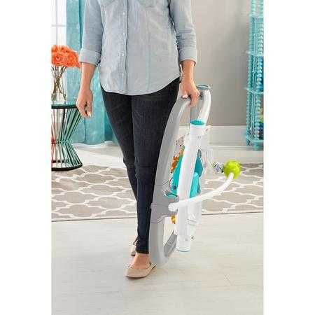 Centru de activitati Fisher Price Rainforest,cu arcada, lumini, muzica