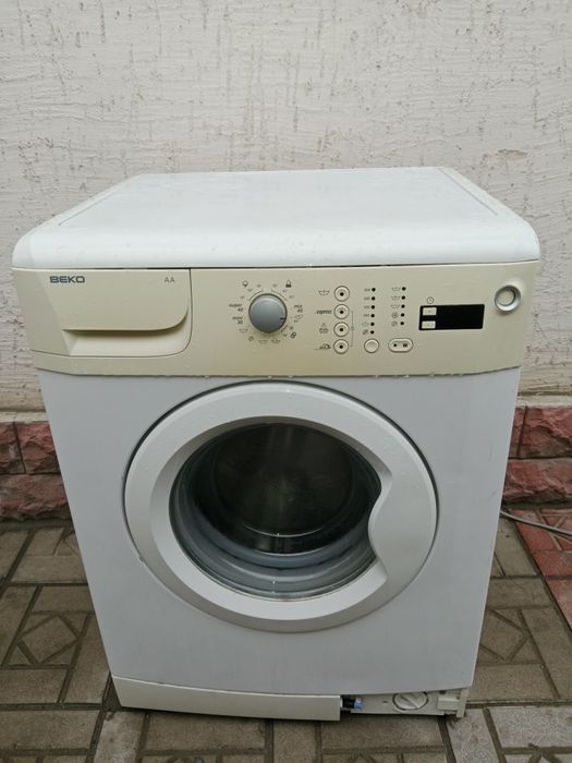 Продам стиральную машину