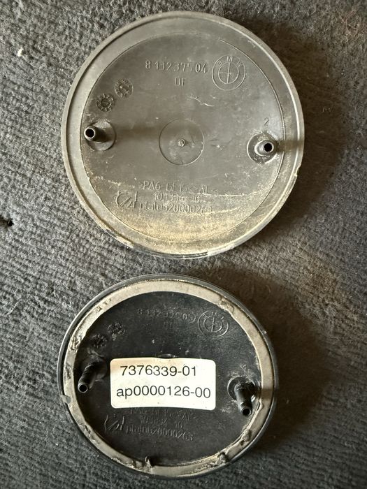 Оригинальные эмблемы на  БМВ Е34