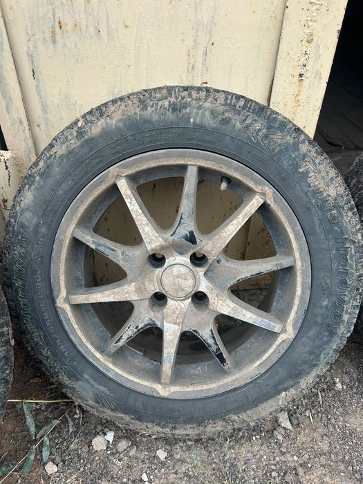 Продам зимние шины, с дисками R15