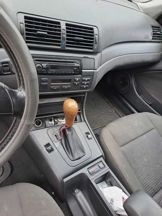 dezmembrez bmw 320d 150cp brek facelift 2003 automat