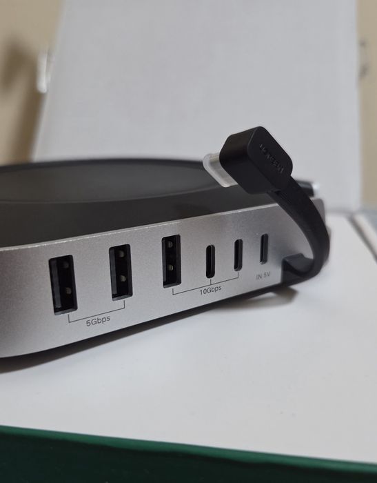 Докинг станция за Mac Mini M4/M4Pro