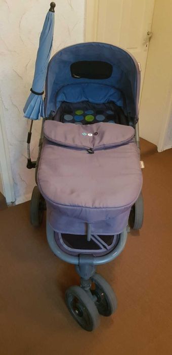 Продавам Бебешка количка- за момче и за момиче