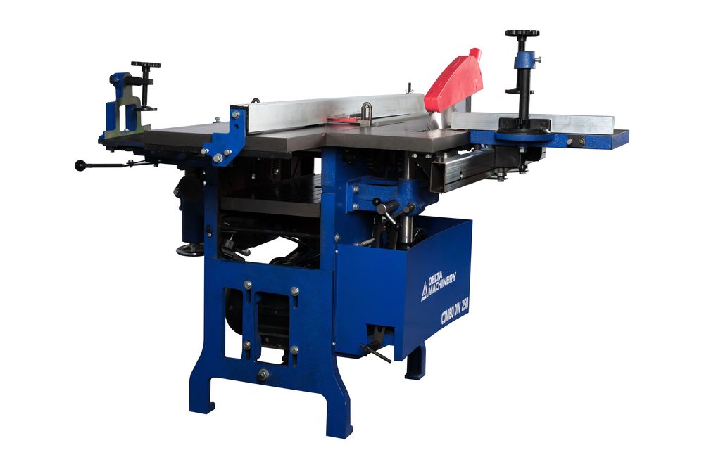 Комбинированный деревообрабатывающий станок