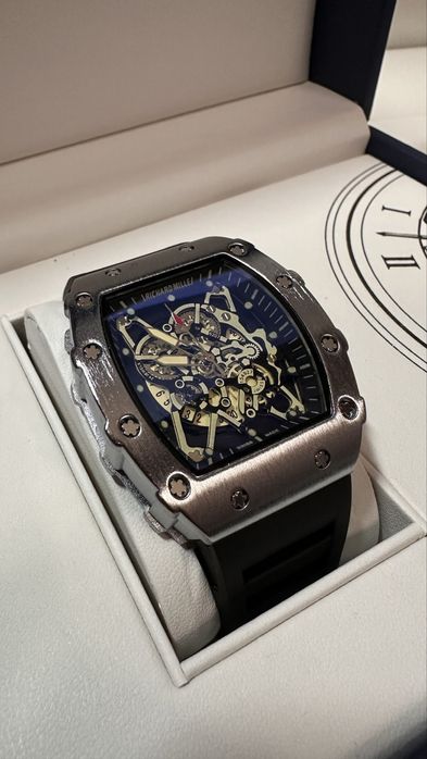 Наручные часы RICHARD MILLE