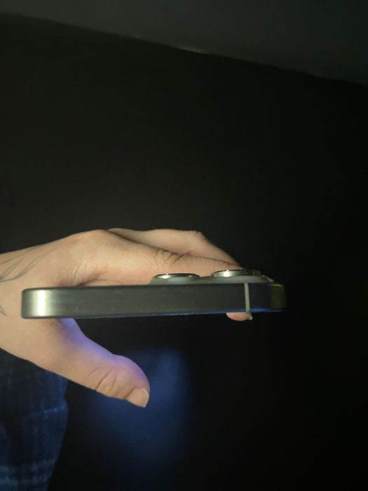 Продам IPhone 16 PRO MAX 256GB