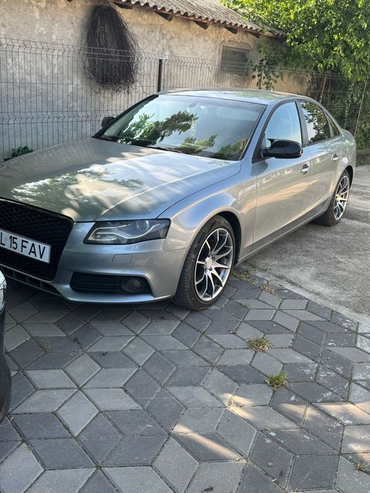 Vând Aud A4 B8 2010