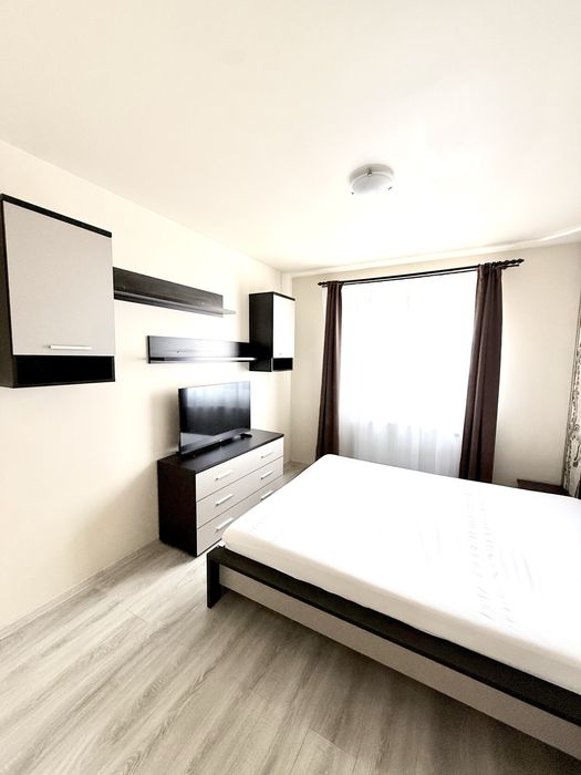 Proprietar,2 camere,bloc nou,parcare,prima inchiriere,Lipovei-Aradului,Iulius