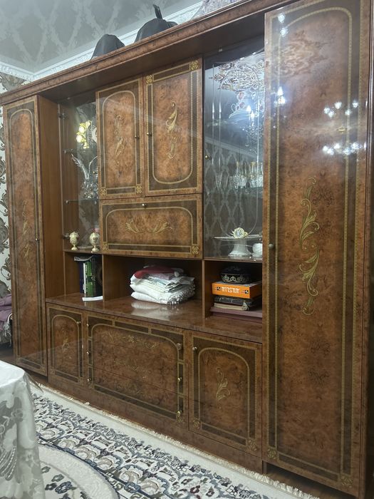 Сервант для гостиной