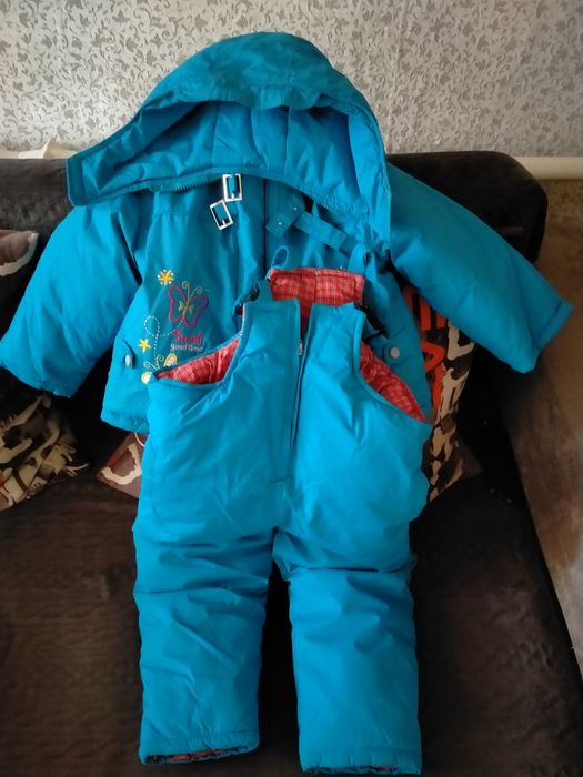 Продам детский комбинезон