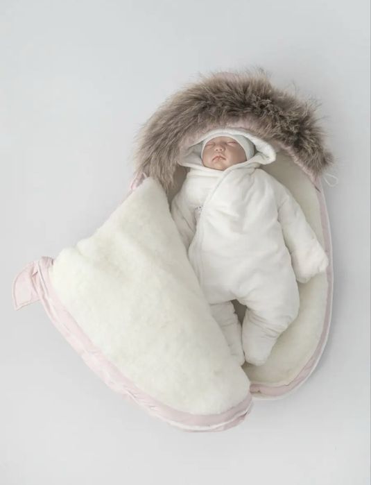 Продам конверт ЗИМА на выписку