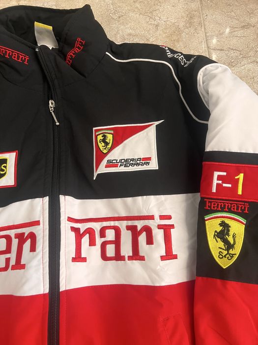 Puma Ferrari спортно яке