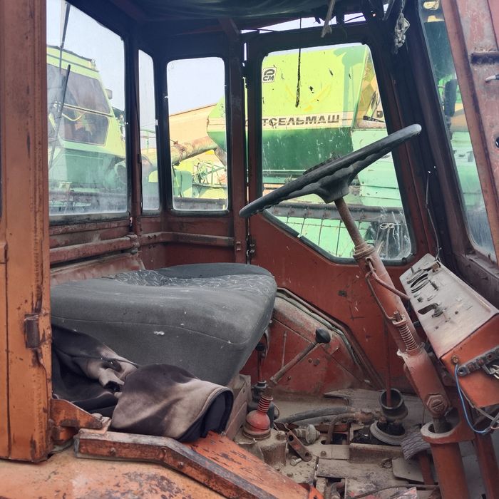 Продаётся Трактор Т16