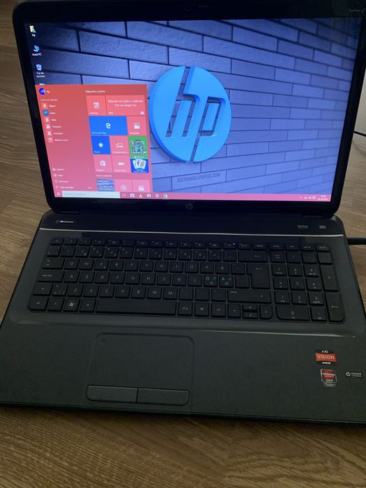 Laptop Hp g7 Display 17,3 led,6gb ram,Windows 10,500gb m cu incarcator