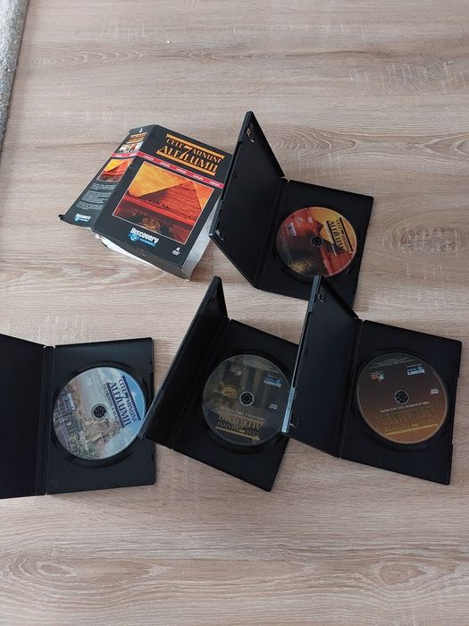 Colectie DVD Discovery "Cele 7 Minuni ale Lumii" - Documentar complet