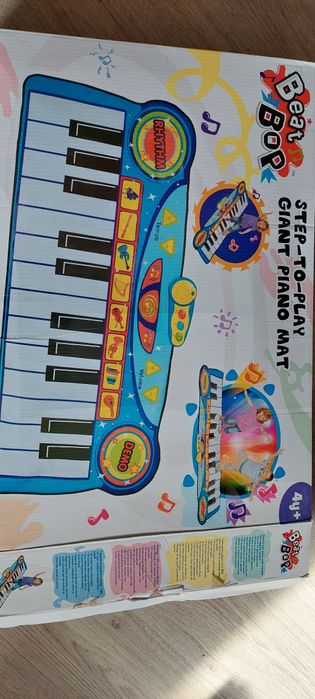 Детско музикално килимче