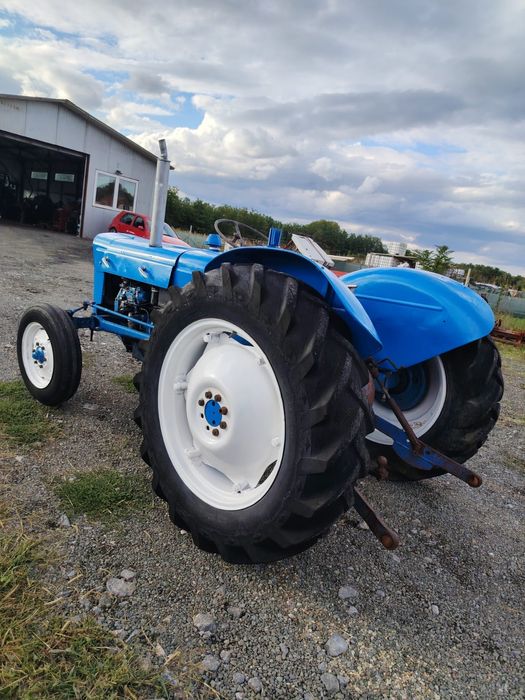Tractor Ford Dexta