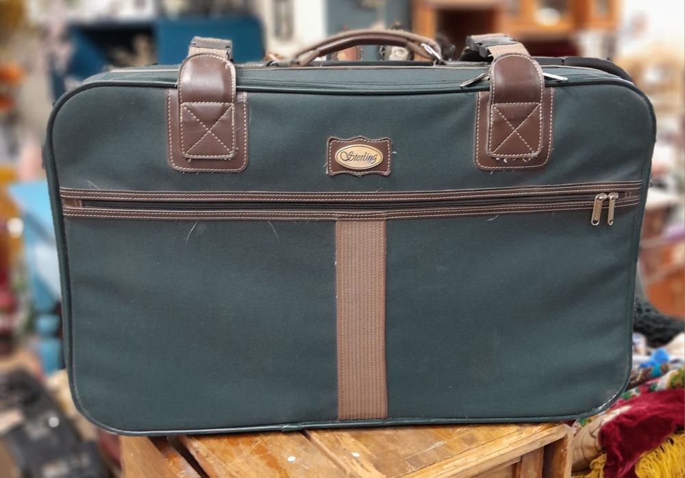 Чемоданы эпохи СССР