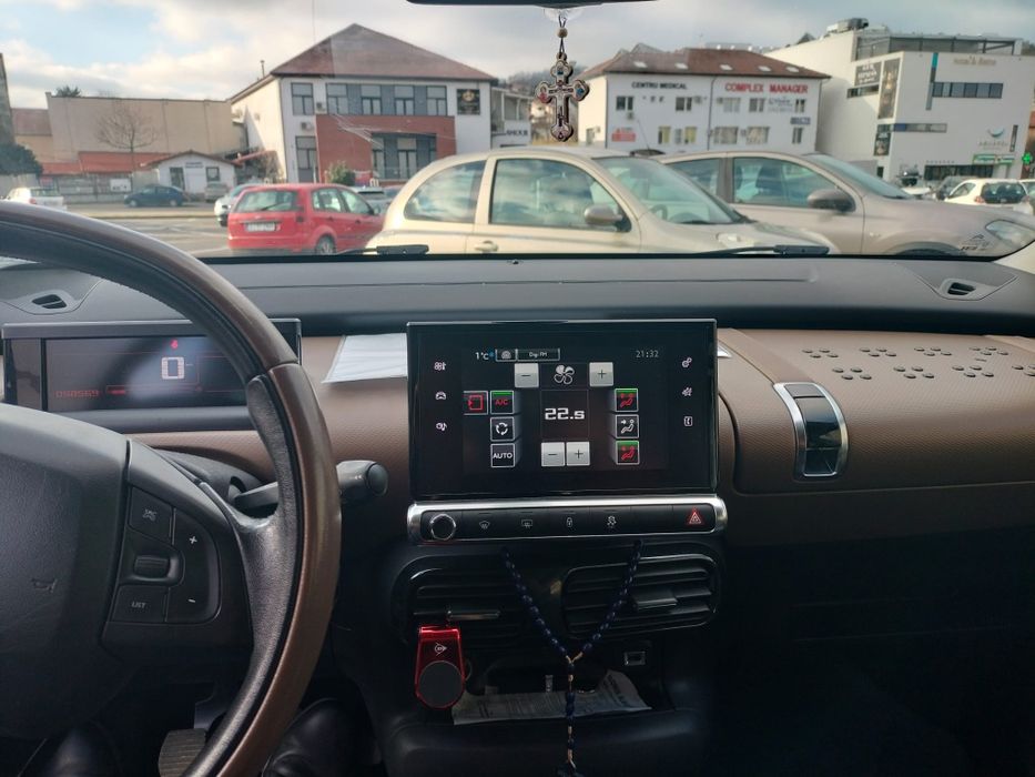 Vind Citroen C4Cactus an 2016