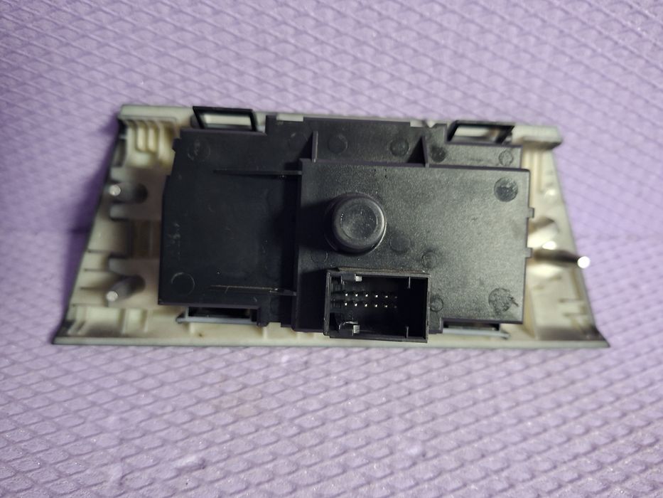 Bloc lumini BMW E82 E84 E88 E90 E91 Cod 9169404