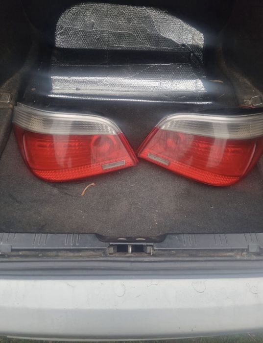 Vând set complet stopuri spate pentru BMW Seria 5 E60