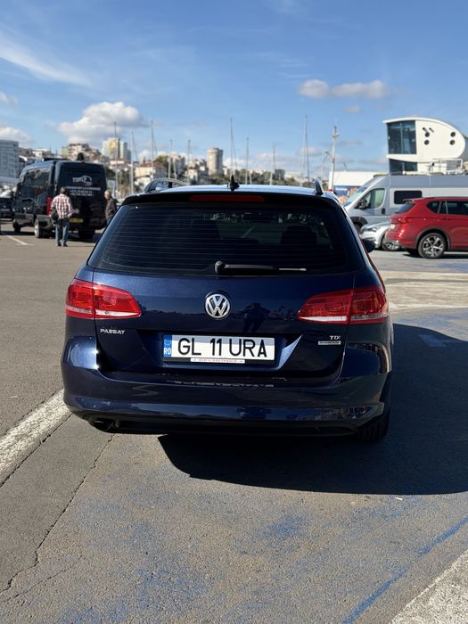 VOLKSWAGEN Passat 2011 — imagine 4