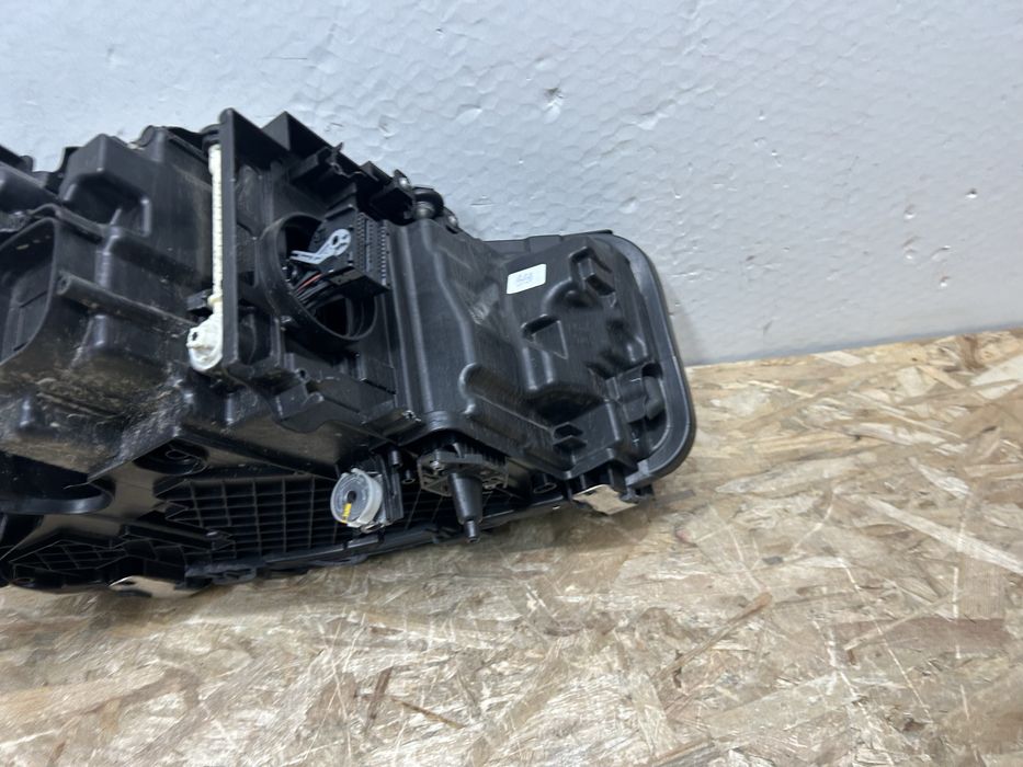 Far faruri bmw G30 G31 lci Laser 2020-2023 stanga